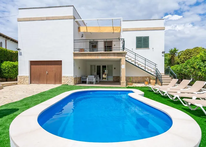 Son Veri Miramar Vila *